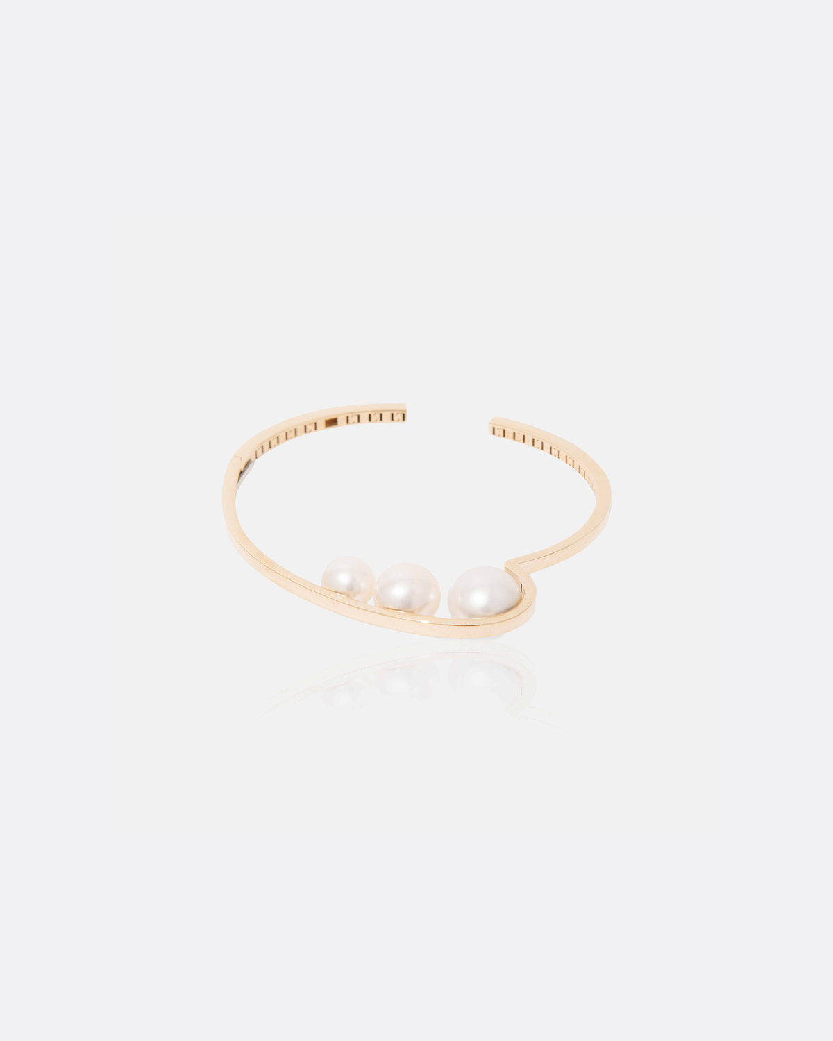 The Curve Bracelet