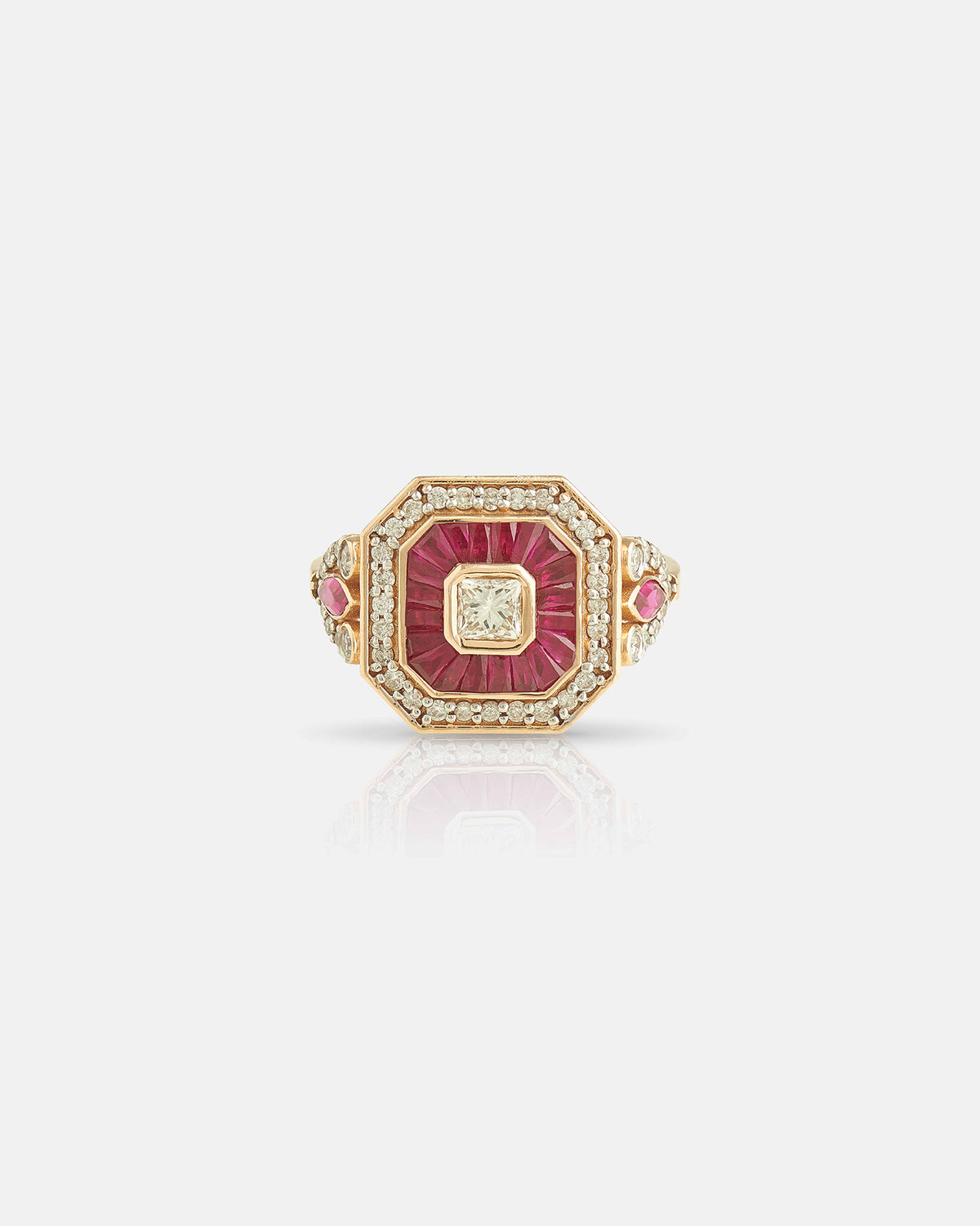 Majesté Ruby Ring