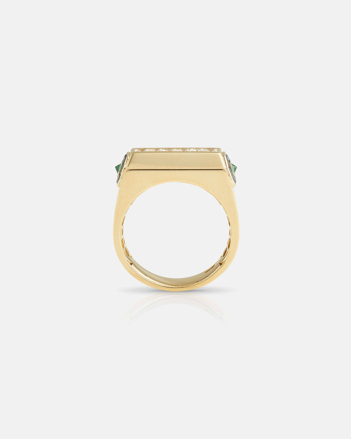 The Clue Sapphire Ring